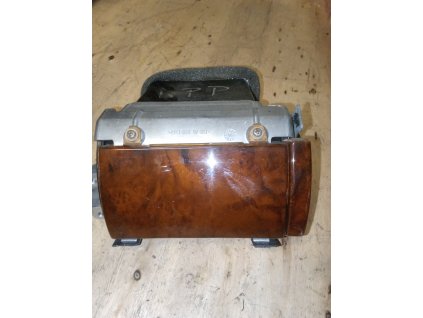 Ofuk pravý přední 3D1 853 232 3D1853232