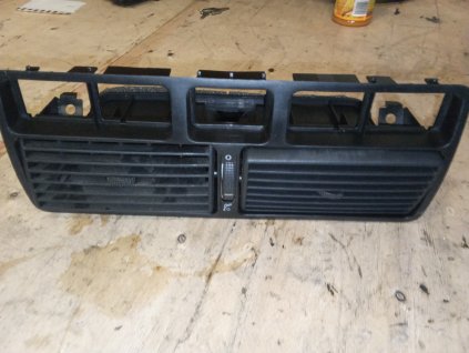 průduchy ventilace střed golf IV  1J0 819 728 1J0819728