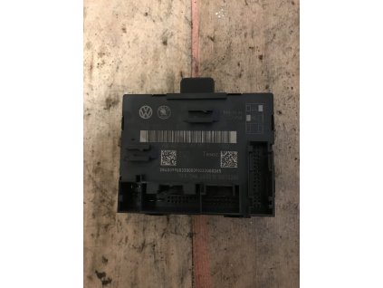 EB0C8E01 0F23 4673 AFAB FBFB4AD68676