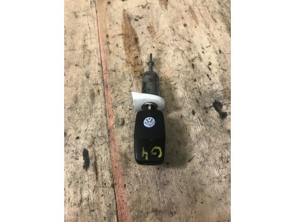 8E40486E 0128 44BF 875A 5DC0B7766A14