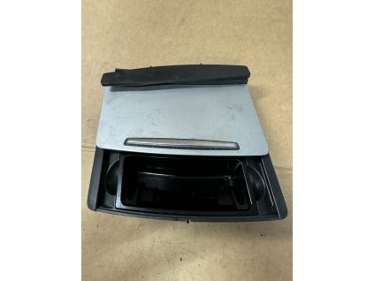 AUDI A6 4F popelník 4f1857951