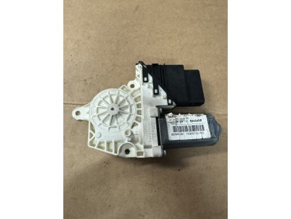 Škoda Octavia 2 Motorek stahovačky levá zadní