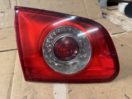 LEVE ZADNÍ SVĚTLO VW PASSAT B6 COMBI VÍKO KUFRU 3C9 945 093,3C9945093