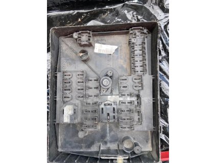 Blok pojistkový Škoda 1k0 937 125 a