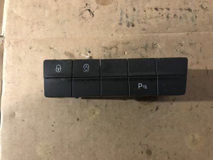 4C930CF2 F03F 4B9D B06C C09EF3921473