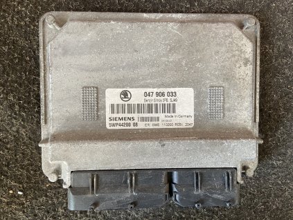 Řídící jednotka motoru 047 906 033 ,047906033