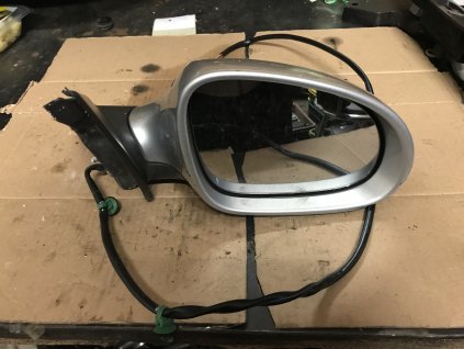 D57655EE 3DA2 4431 BF51 1E63BFC5C1EA