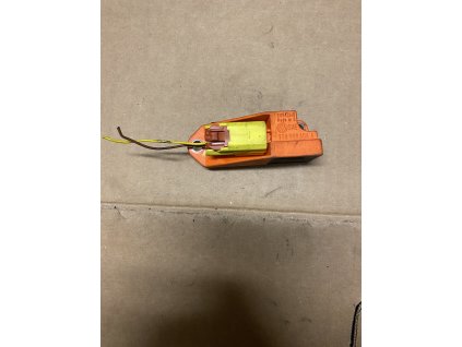 Senzor airbagu 1T0 909 606 A 1T0909606A