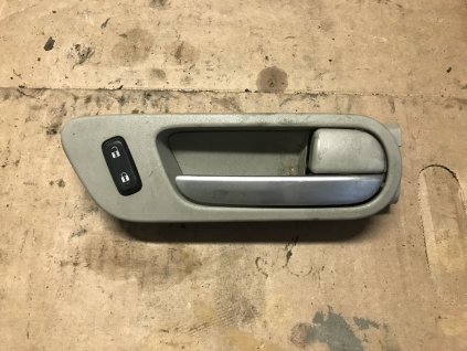 ACBF8181 DE7C 45FB 9D4D 99EA4A6614ED