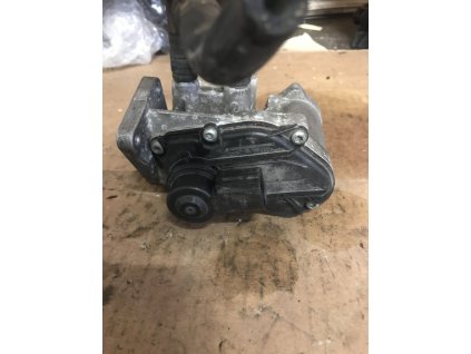 AF4D6175 B065 41BB AF50 39244FAF230F