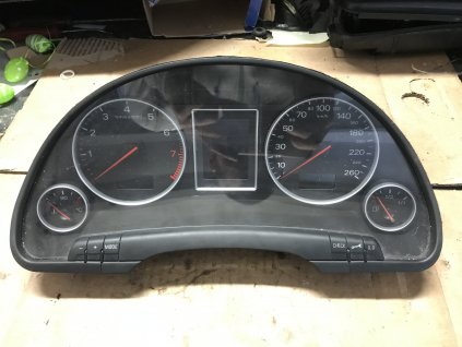 4A8697E9 DD06 47F8 811F A96037A895C4