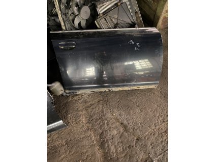 Pravé přední dveře Audi A6 4F