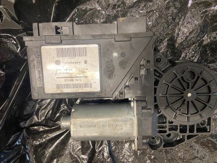 Motor ovládání oken 3D0 959 794 E , 3D0959794E