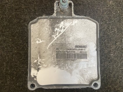 Řídící jednotka motoru 09366457