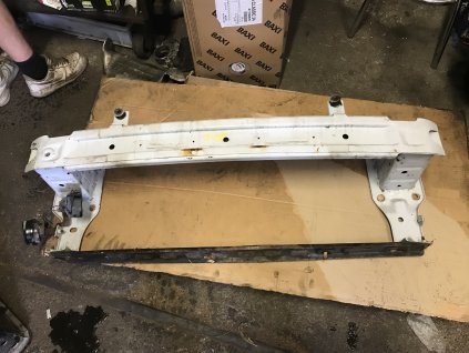 E7E77C86 AC96 4E18 BA5E 87F327CC452D