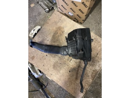 Filtr box Škoda Rapid 1.6 tdi  6R0 129 601 C 6R0129601C 6R0 129 607 E 6R0129607E 6R0 129 620 A 6R0129620A
