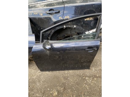 Levé přední dveře Seat Leon kód barvy LC92