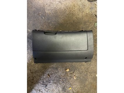 Kastlík spolujezdce Octavia 2