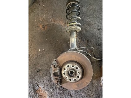Těhlice leva přední VW Passat B7 2.0tdi