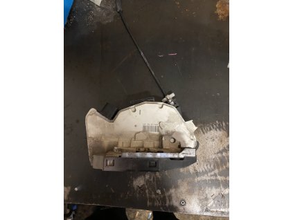 Zamek dveří Pravy Predni Fabia 2 Facelift 5N1 837 016 E 5N1837016E