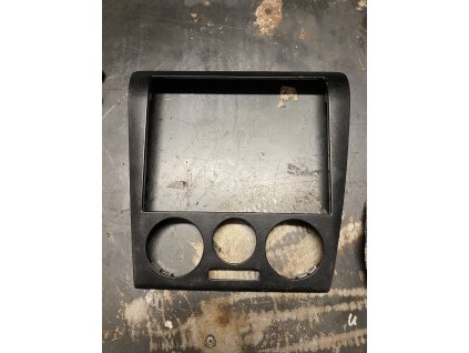 Rámeček autorádia a ovládání ventilace Škoda Octavia 1 1U1 863 399 1U1863399