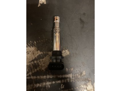 Zapalovací cívka VW Golf 5 plus 0 986 221 023 0986221023