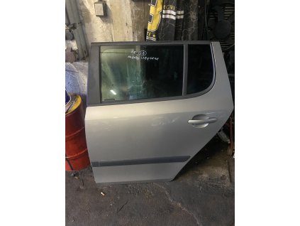 Leve zadni dveře Škoda Fabia 2 hatchback kod barvy LF8H-4K4K