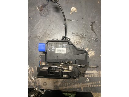 Zamek dveří levy zadni Škoda Octavia 2 7L0 839 015 D 7L0839015D