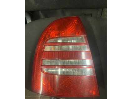 Leve zadni světlo Škoda Superb 1 3U5 945 095 A 3U5945095A