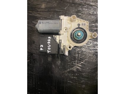 Pravý zadní motorek stahování oken Volkswagen Touran 1K0 959 704 B 1K0959704B