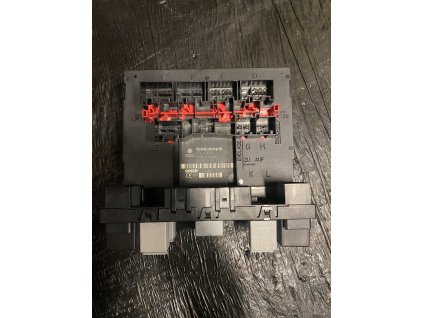 Jednotka palubní sítě Volkswagen Passat CC 3C8 937 049 E 3C8937049E