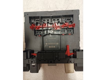 Komfortní jednotka 3C0937049E - Centrální řídicí jednotka komfortní elektroniky VW Passat B6