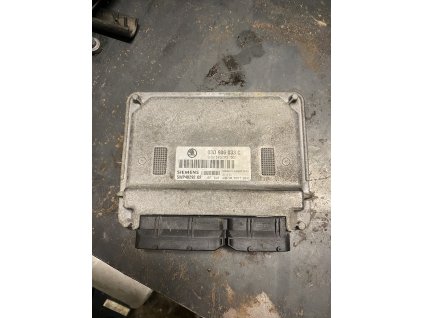 Řídicí jednotka motoru 03D 906 033 C 03D906033C