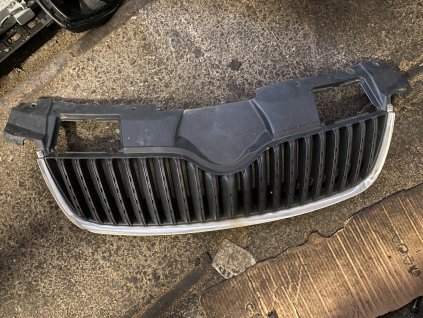 Predni maska Škoda Fabia 2 5J0 853 668 A 5J0853668A