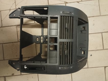 Středový panel Volkswagen polo 6Q0 858 069 S 6Q0858069S