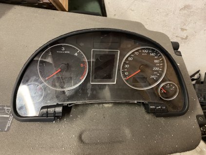 panel pristroju Audi A4 b7 036 901 830 036901830