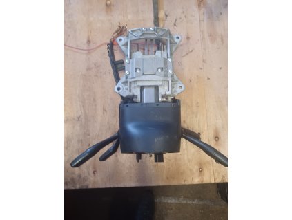 Sloupek řízení audi a4 b7  8E0 411 502 H 8E0411502H