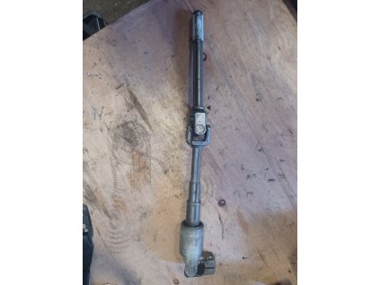 Sloupek řízení audi a4 b7