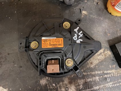 Ventilator Topeni Audi A4 8E1 820 021 E 8E1820021E