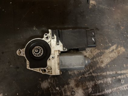 Motorek stahování oken 9776-101434-202 9776-101434-202