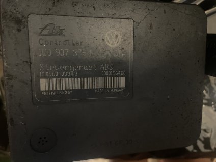 8E80076C DEE6 4808 9C6C 0FE8F26DBF83