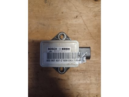 Senzor snímač podélného příčného zrychlení ESP Audi a4 8E0 907 637 C 8E0907637C
