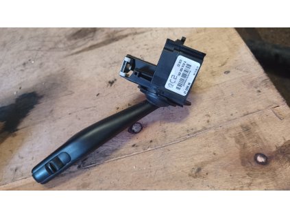 Páčka ovládání stěračů Škoda Octavia 2 1K0 953 519 A 1K0953519A