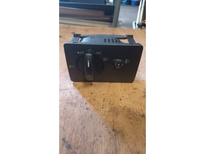 Ovládání světel Ford c-max 4M5T 13A024 4M5T13A024