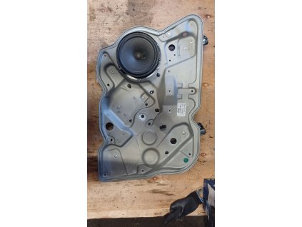 Stahovačka levá přední Octavia 2 1Z1 837 655 1Z1837655