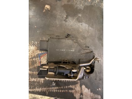 Zamek dveří LEVY PREDNI 4B1 837 015 B 4B1837015B