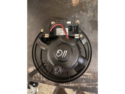 Ventilator Topeni s jednotkou  Škoda Octavia 2  3C0 907 521 3C0907521