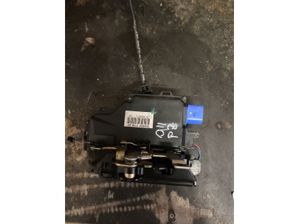Zamek dveří Pravy zadni Octavia 2 7L0 839 016 7L0839016