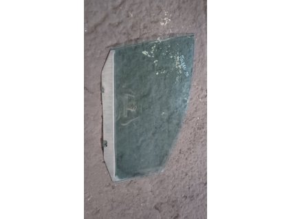 Sklo pravé přední VW touran