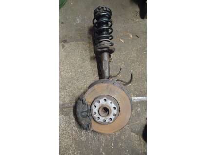 Těhlice levá VW Caddy 1.9 tdi